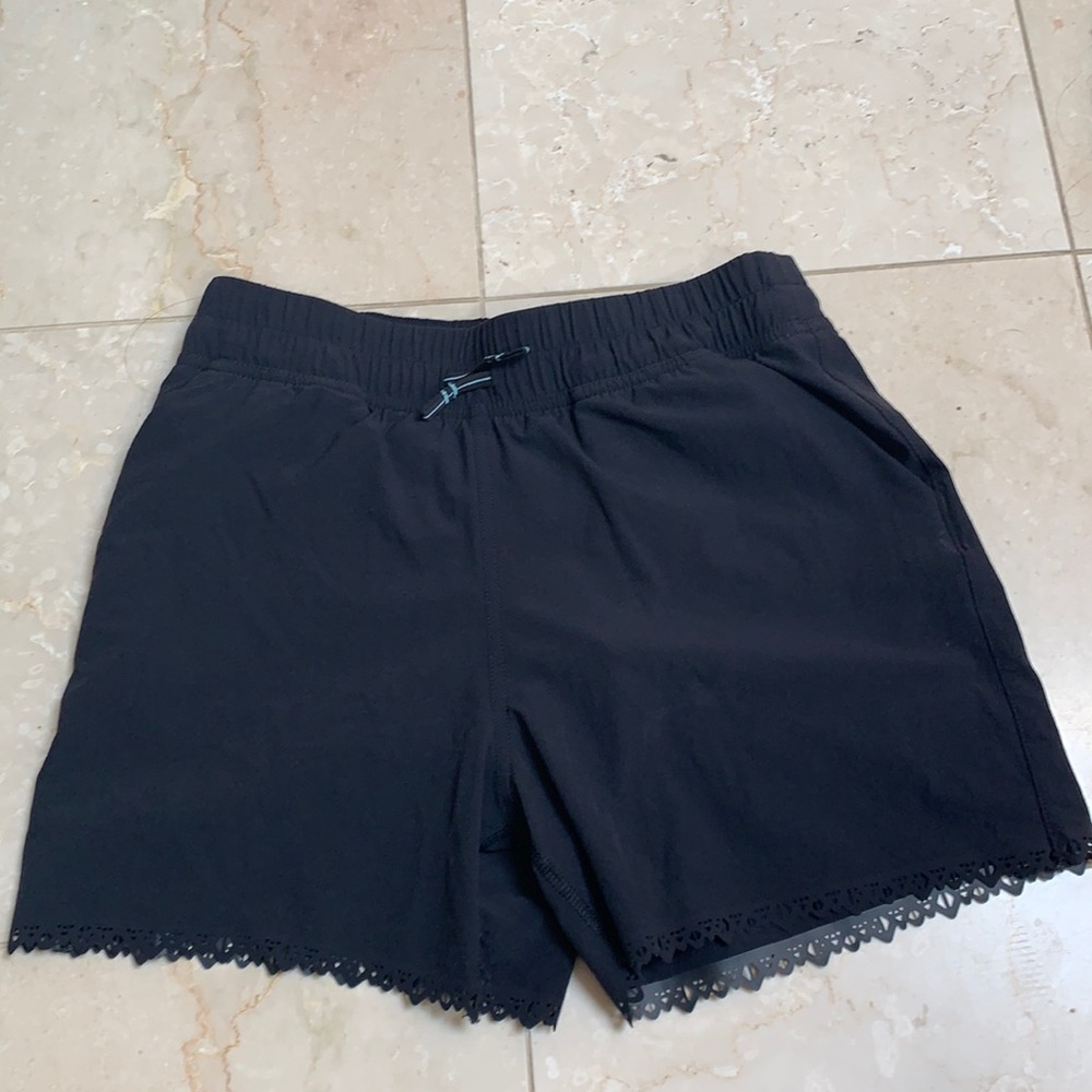 Ivivva girls shorts